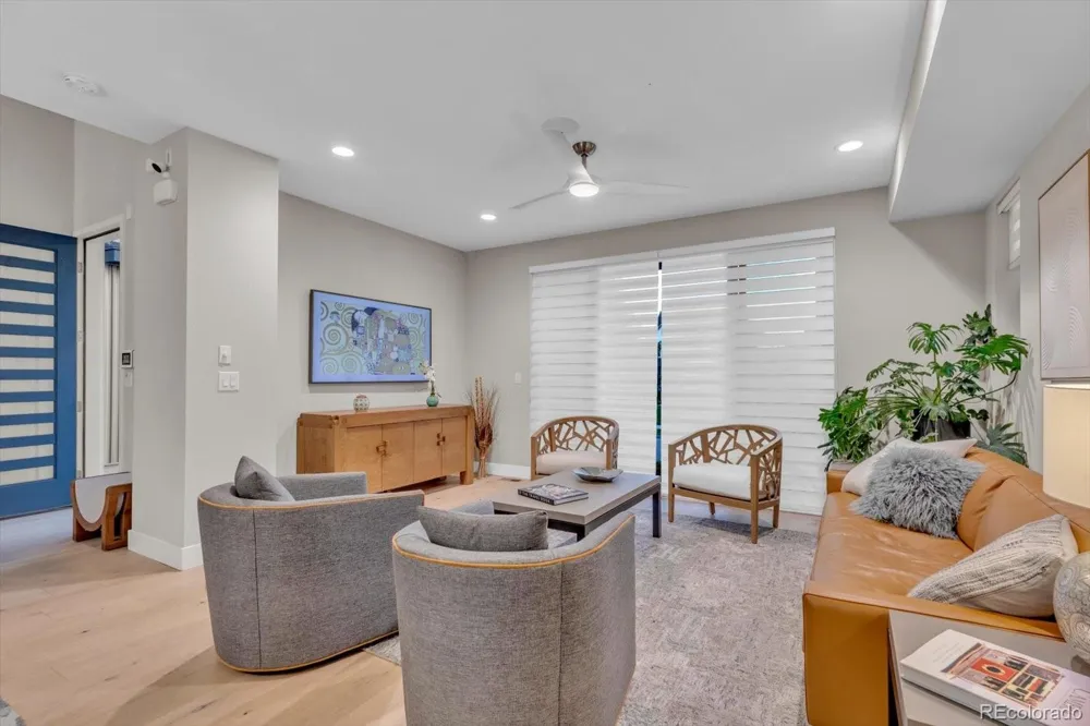 5986 Geneva Street Denver, CO 80238