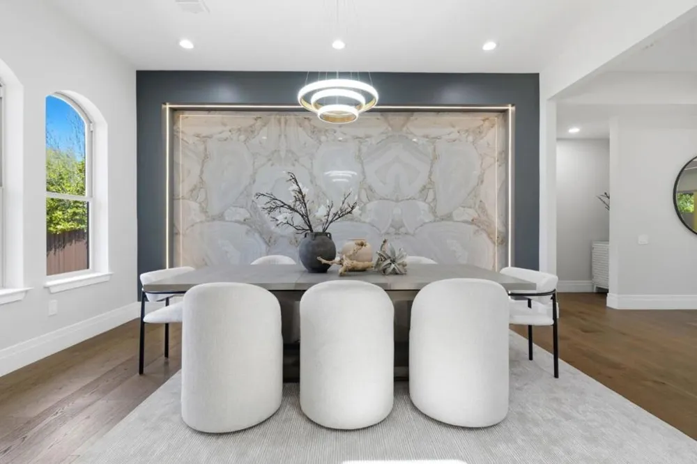 14302 Lora Drive Los Gatos, CA 95032