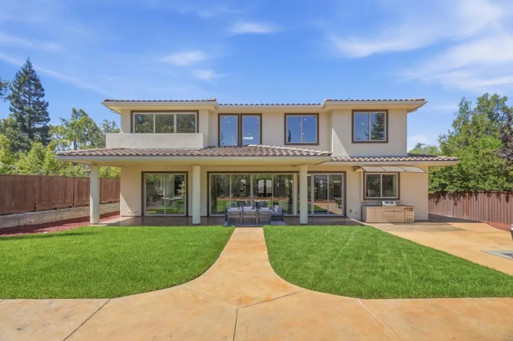 14302 Lora Drive Los Gatos, CA 95032