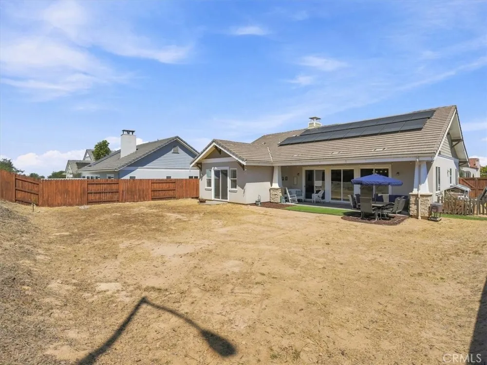 5845 Leaf Springs Santa Maria, CA 93455