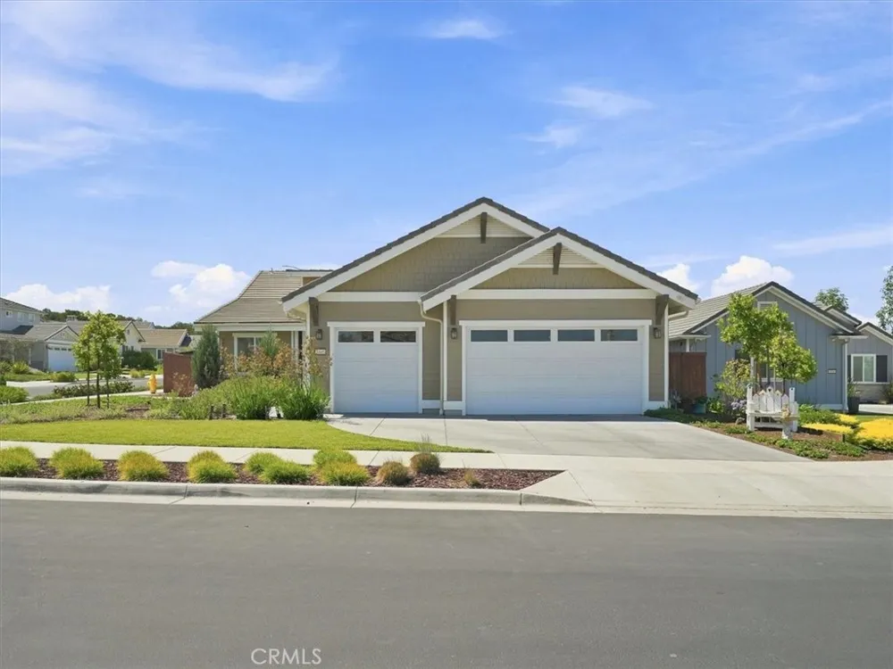 5845 Leaf Springs Santa Maria, CA 93455