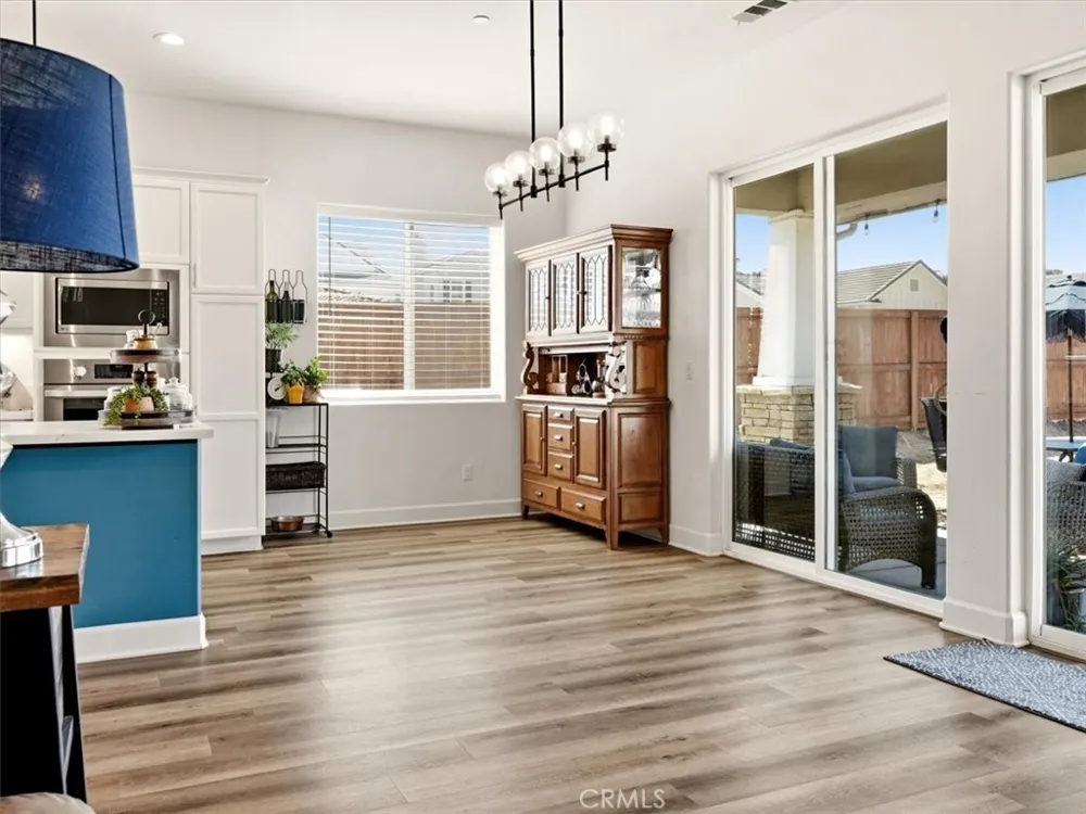 5845 Leaf Springs Santa Maria, CA 93455