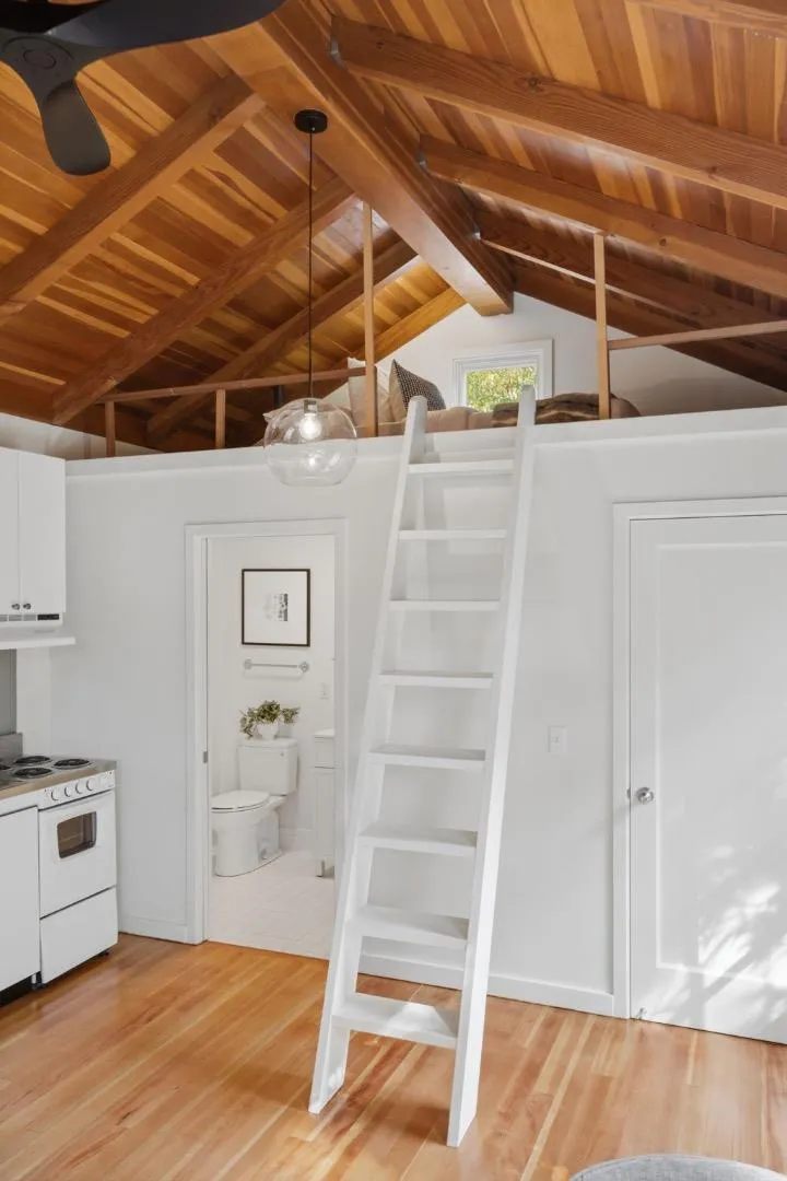 203 Santa Margarita Avenue Menlo Park, CA 94025