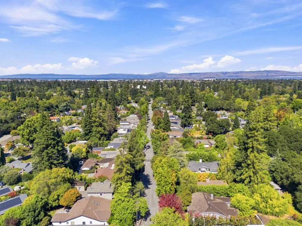 203 Santa Margarita Avenue Menlo Park, CA 94025