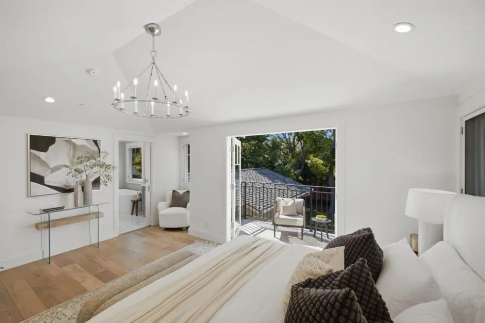 203 Santa Margarita Avenue Menlo Park, CA 94025