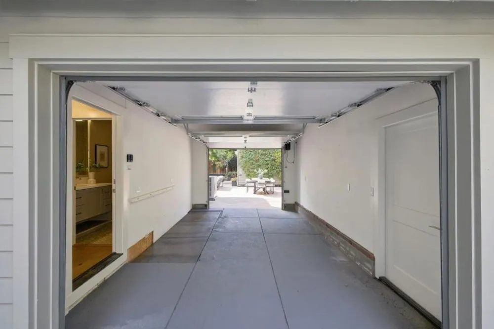 203 Santa Margarita Avenue Menlo Park, CA 94025