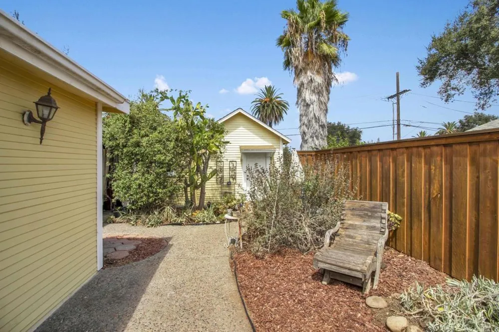 732 S Juniper Street Escondido, CA 92025