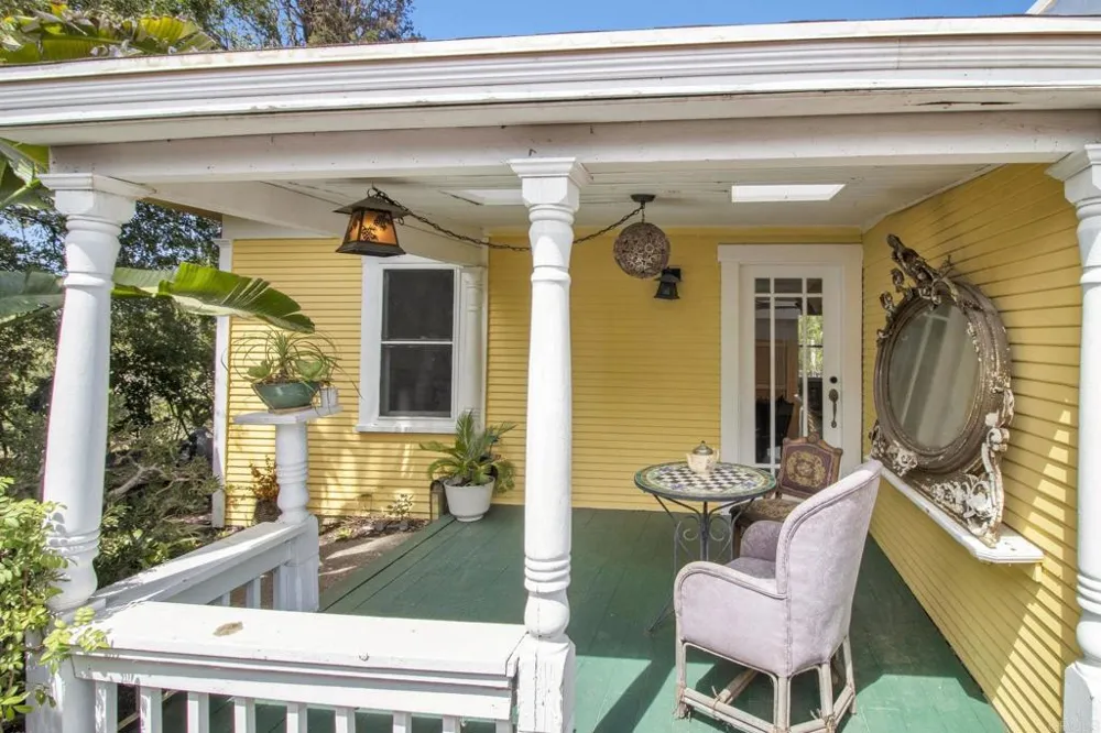 732 S Juniper Street Escondido, CA 92025