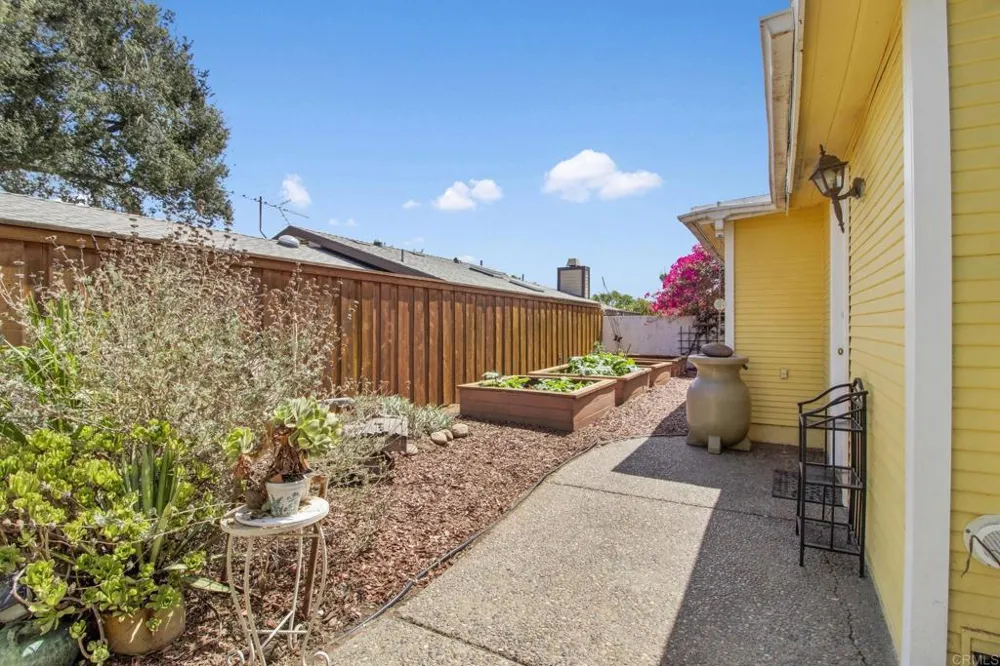 732 S Juniper Street Escondido, CA 92025