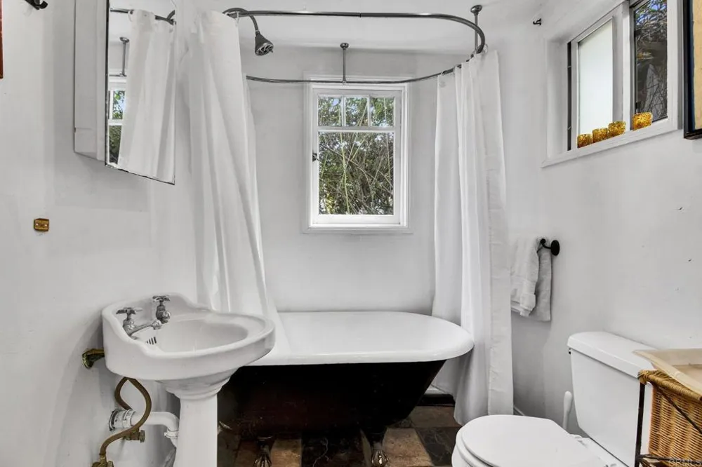 732 S Juniper Street Escondido, CA 92025