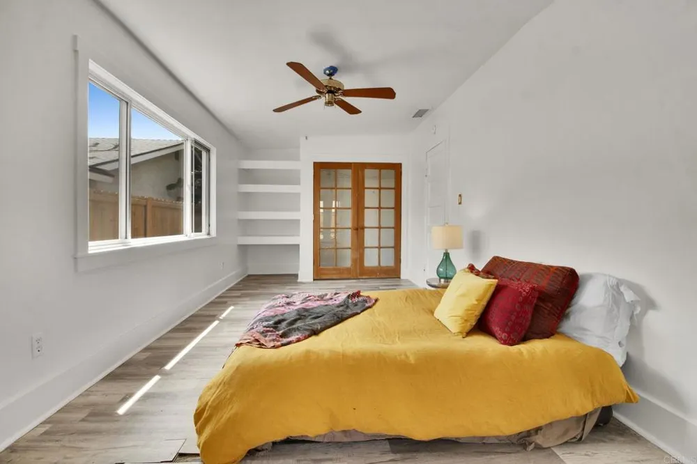 732 S Juniper Street Escondido, CA 92025