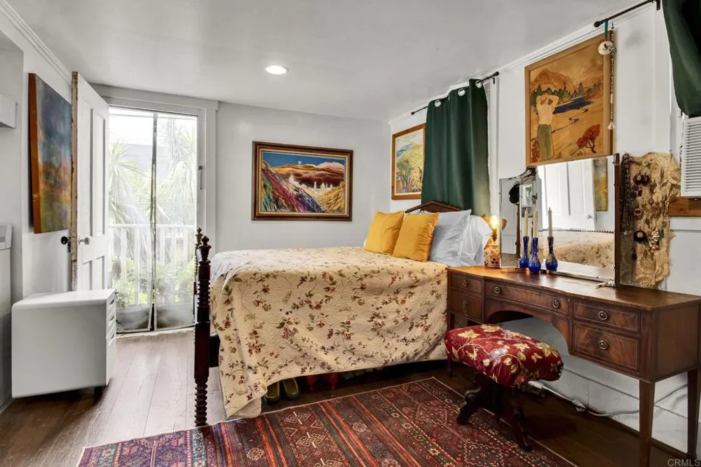732 S Juniper Street Escondido, CA 92025