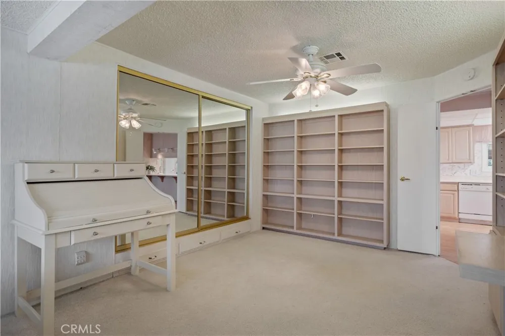 2275 W 25th #18 San Pedro, CA 90732