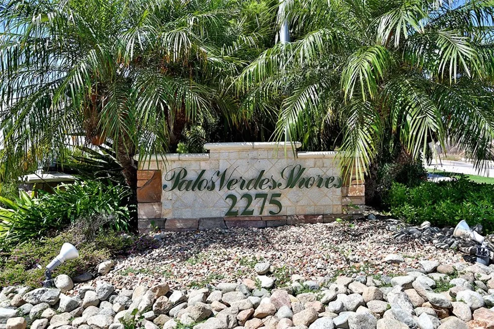 2275 W 25th #18 San Pedro, CA 90732