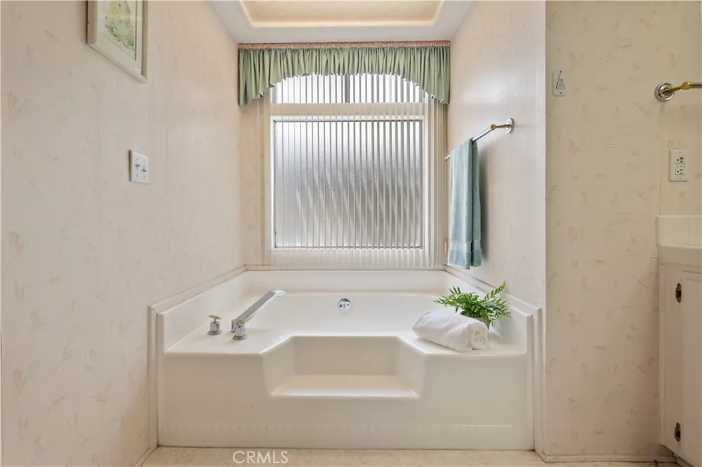 2275 W 25th #18 San Pedro, CA 90732