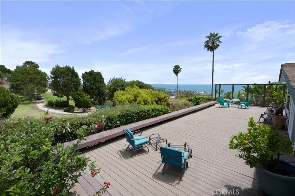2275 W 25th #18 San Pedro, CA 90732
