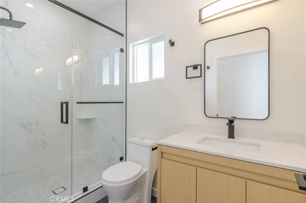 11939 Burton North Hollywood, CA 91605