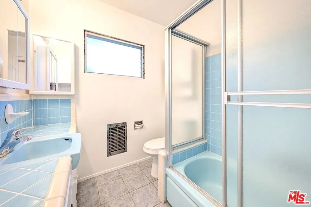 1037 11th Street #3 Santa Monica, CA 90403