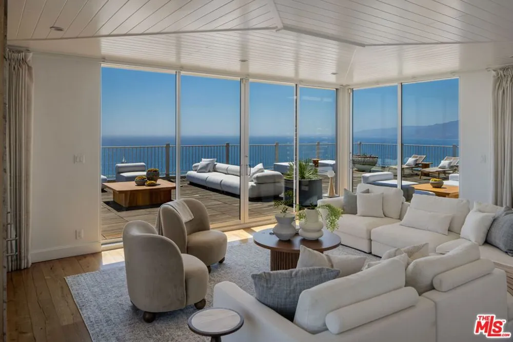 101 California Avenue #PH Santa Monica, CA 90403