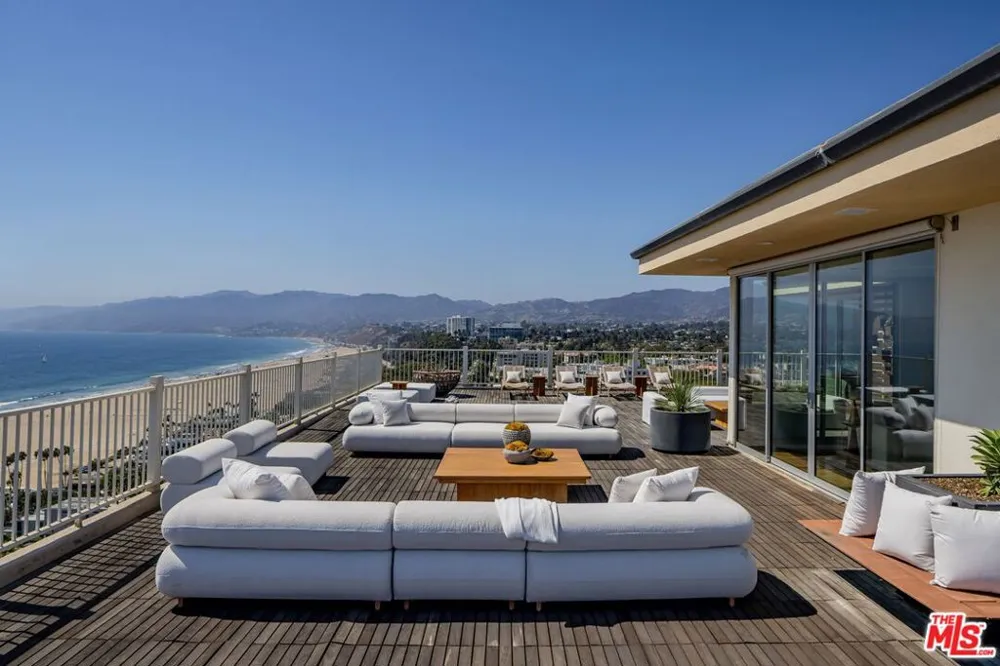 101 California Avenue #PH Santa Monica, CA 90403