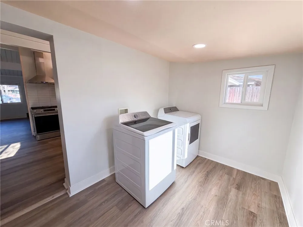 8869 Tangelo Fontana, CA 92335