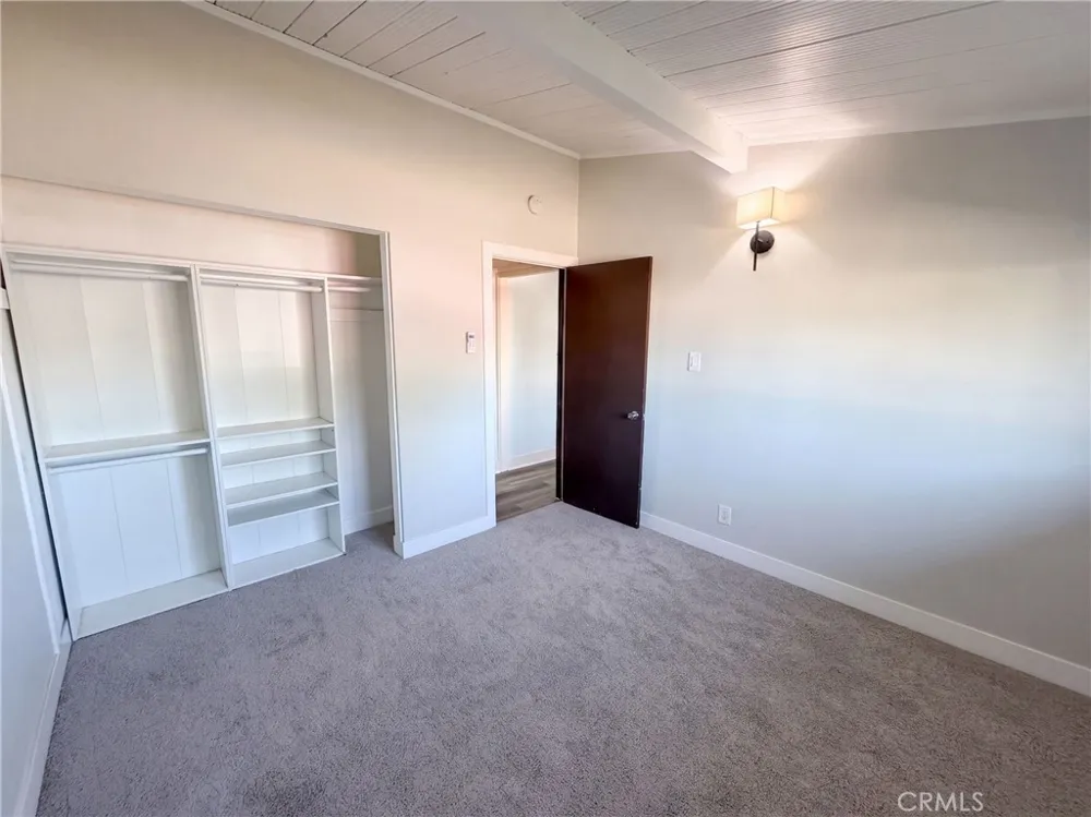 8869 Tangelo Fontana, CA 92335