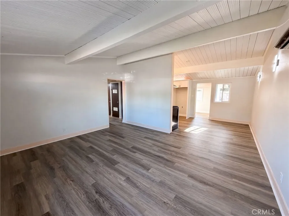 8869 Tangelo Fontana, CA 92335