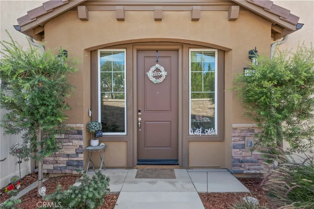 40512 Birchfield Temecula, CA 92591