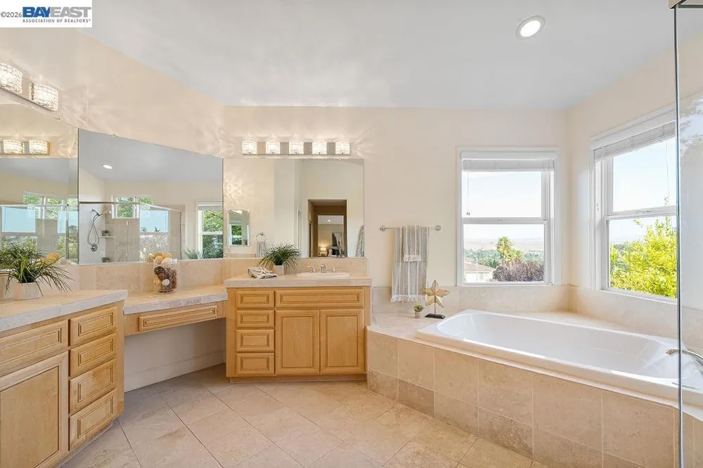 3 Crested Oak Ct San Ramon, CA 94583
