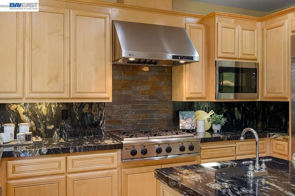 3 Crested Oak Ct San Ramon, CA 94583