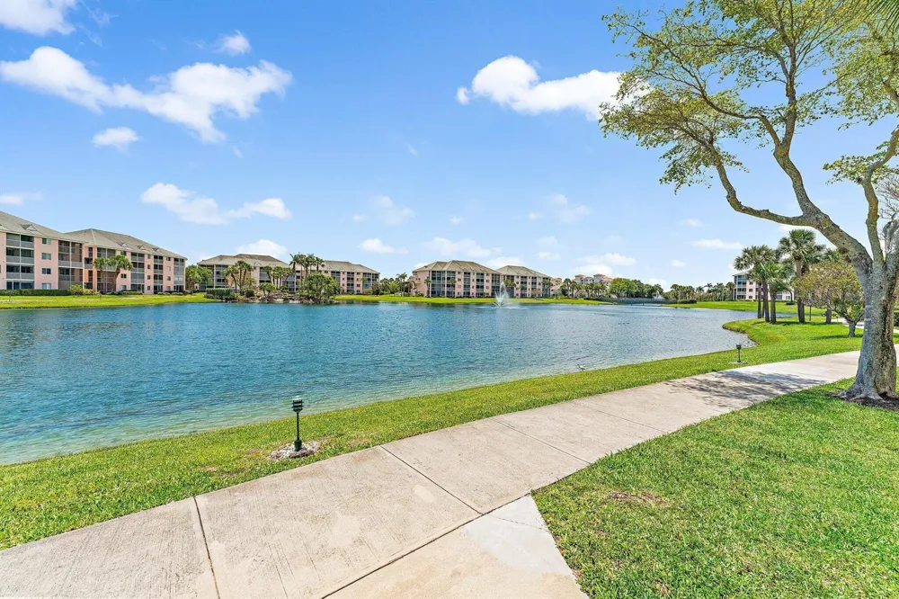 353 S Us Highway 1 #A105 Jupiter, FL 33477