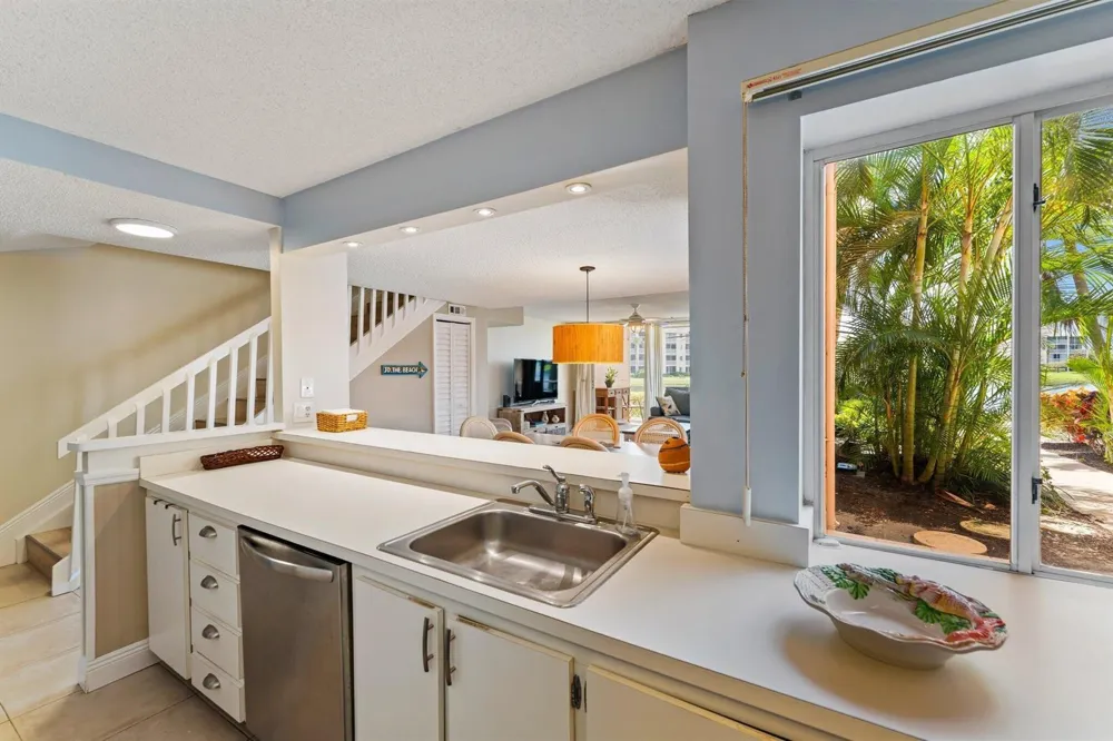 353 S Us Highway 1 #A105 Jupiter, FL 33477