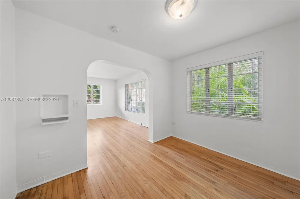 23 Majorca Ave Coral Gables, FL 33134