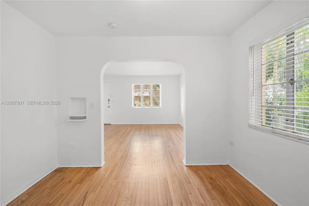 23 Majorca Ave Coral Gables, FL 33134