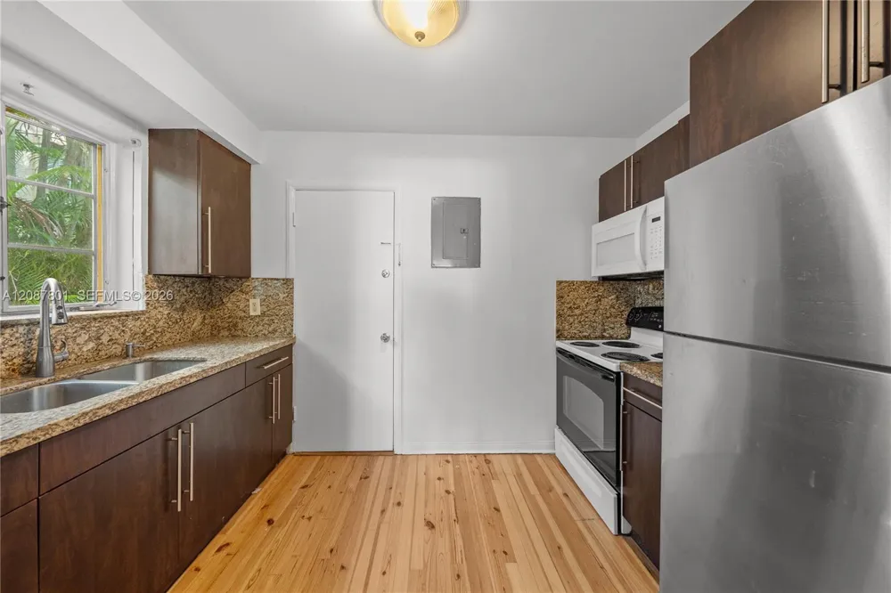 23 Majorca Ave Coral Gables, FL 33134