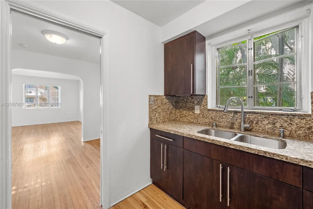 23 Majorca Ave Coral Gables, FL 33134