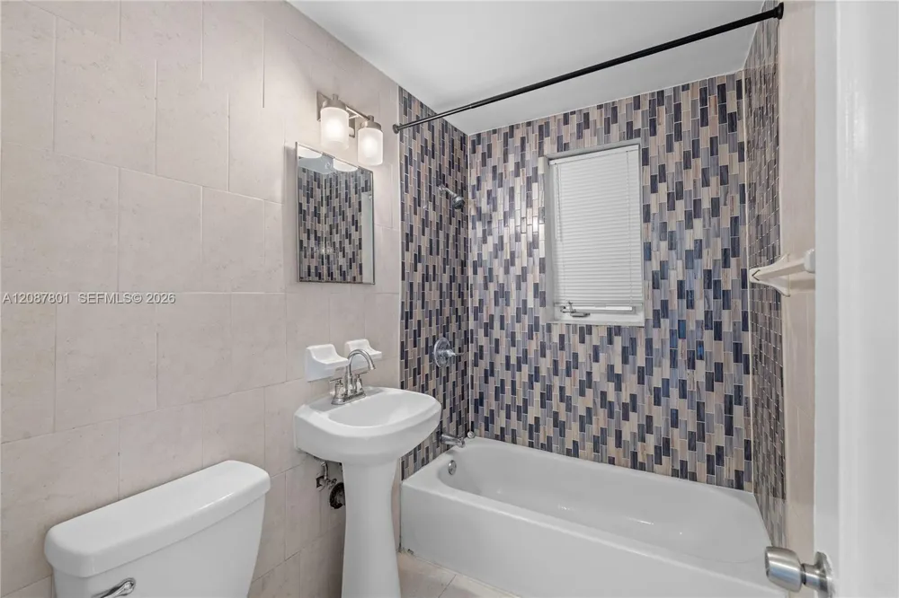 23 Majorca Ave Coral Gables, FL 33134