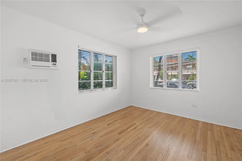 23 Majorca Ave Coral Gables, FL 33134