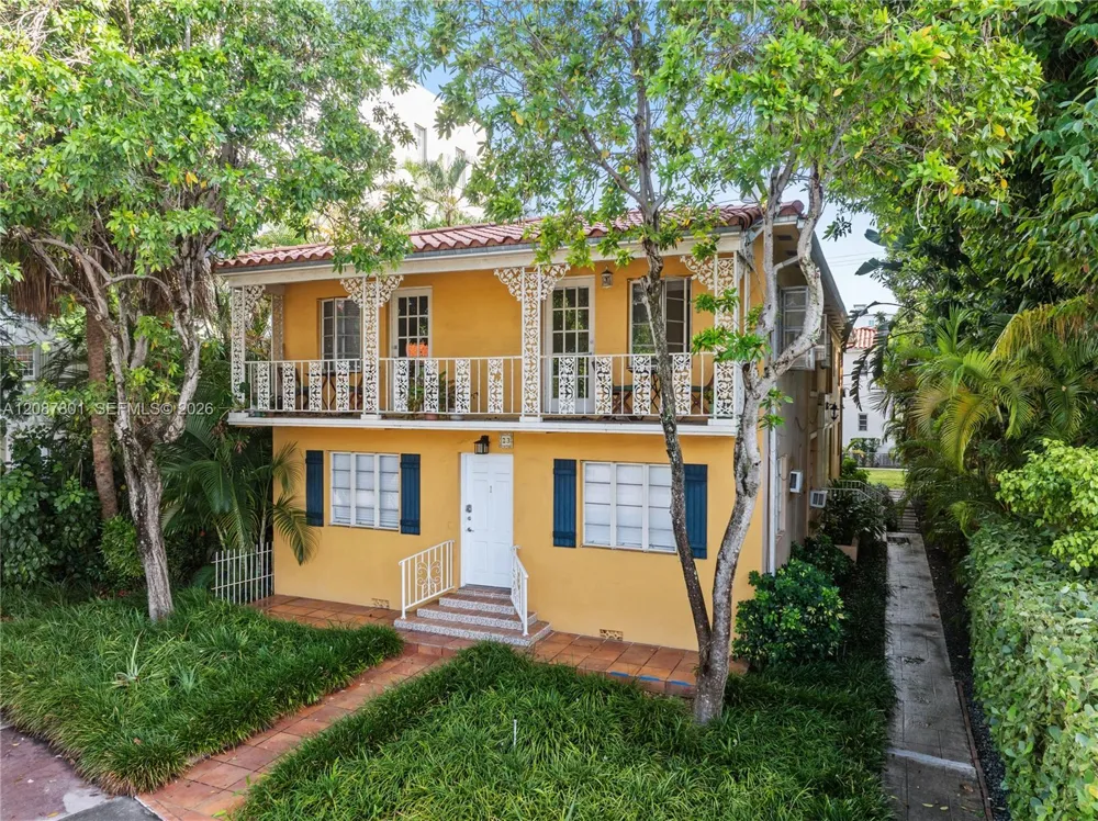 23 Majorca Ave Coral Gables, FL 33134