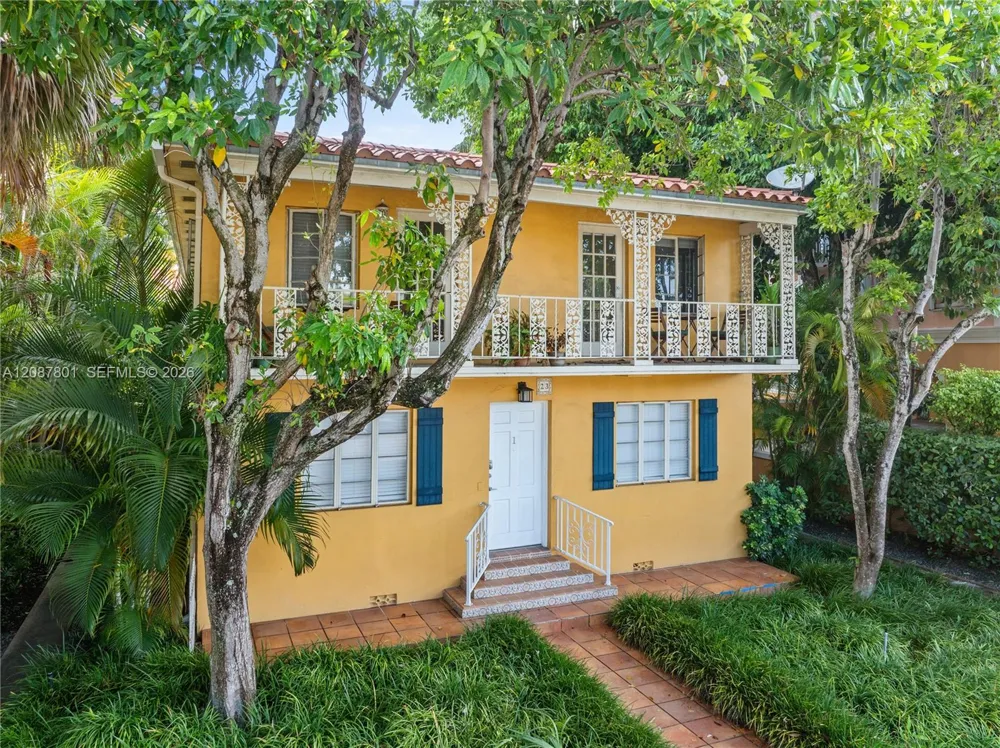 23 Majorca Ave Coral Gables, FL 33134