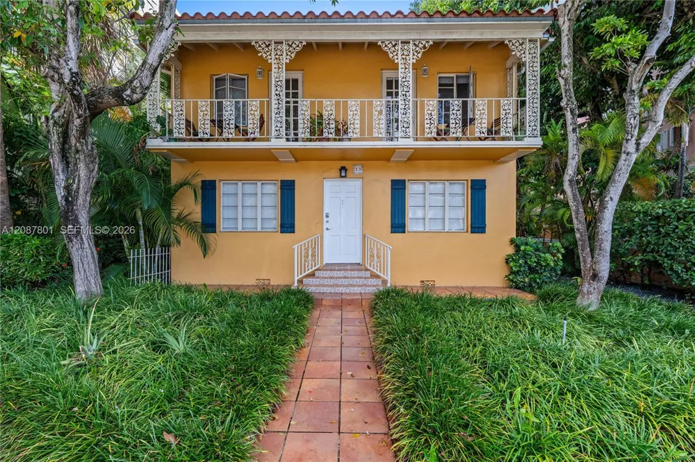 23 Majorca Ave Coral Gables, FL 33134