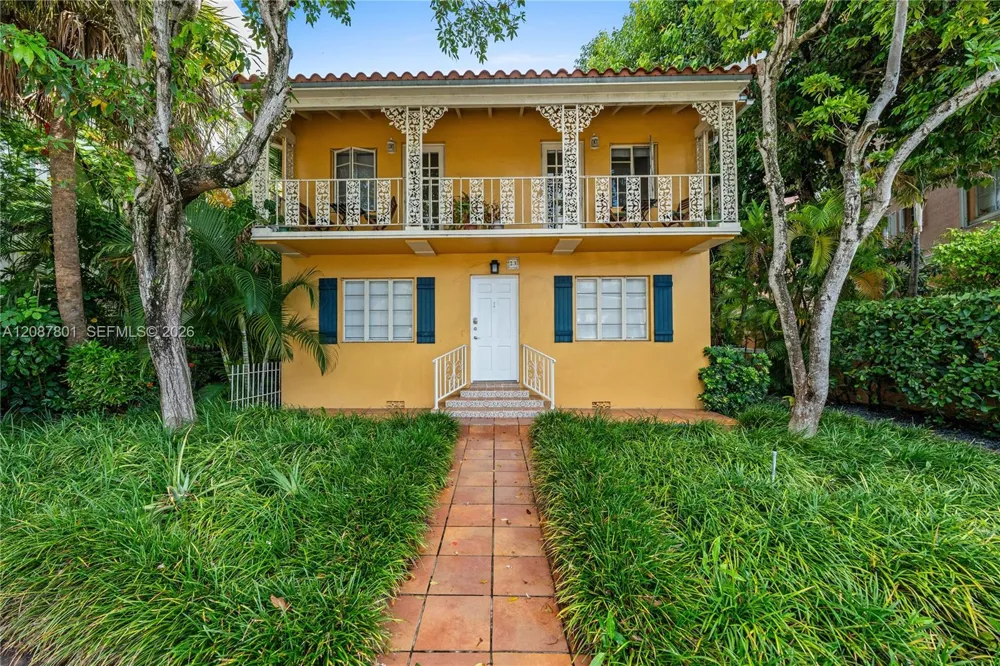 23 Majorca Ave Coral Gables, FL 33134