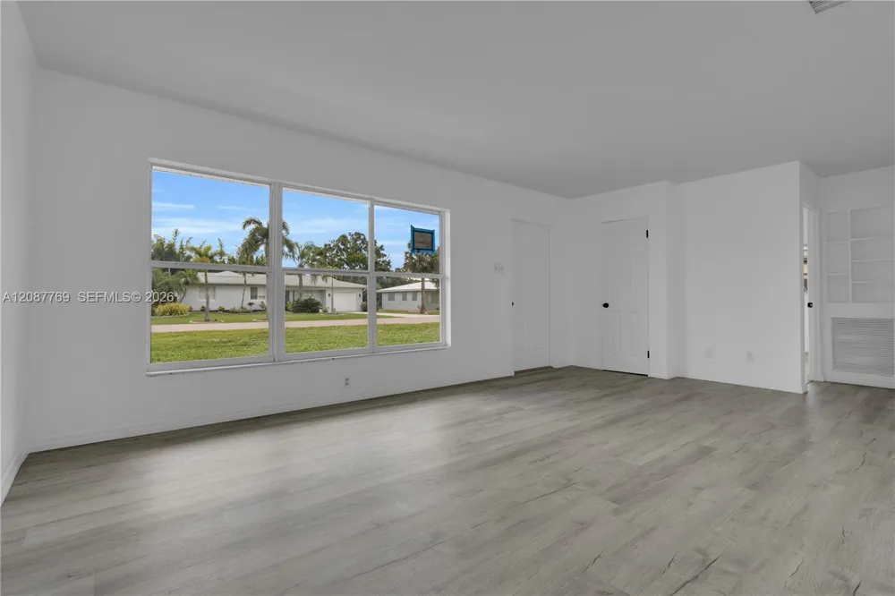 214 W Grace ST Other City - In The State Of Florida, FL 33950