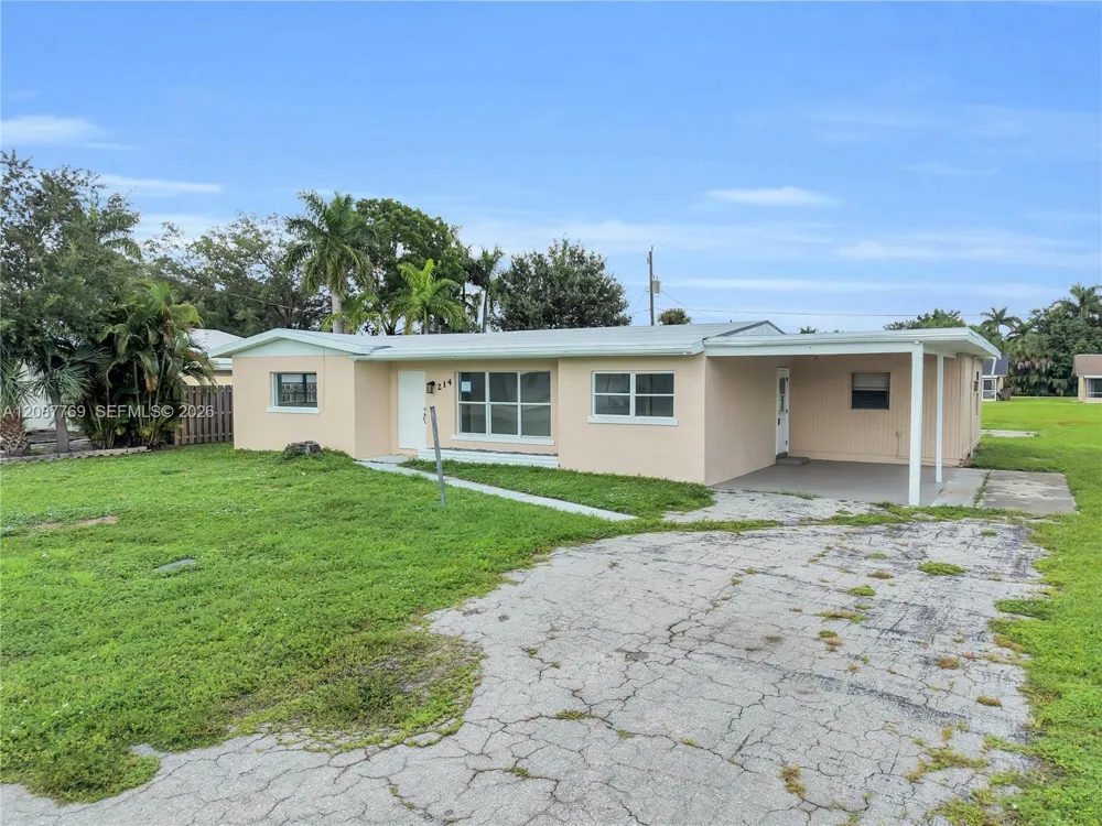214 W Grace ST Other City - In The State Of Florida, FL 33950