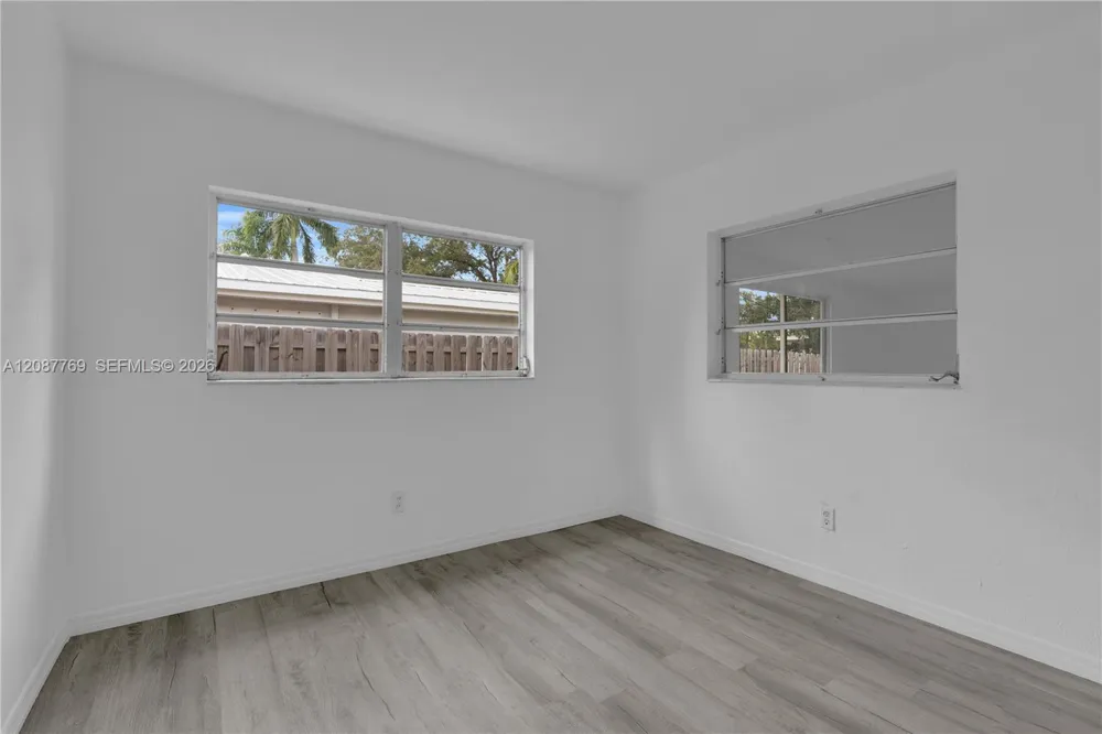 214 W Grace ST Other City - In The State Of Florida, FL 33950