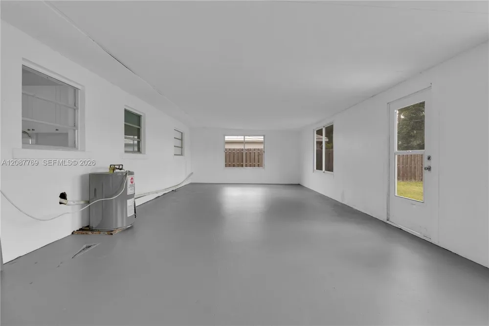 214 W Grace ST Other City - In The State Of Florida, FL 33950