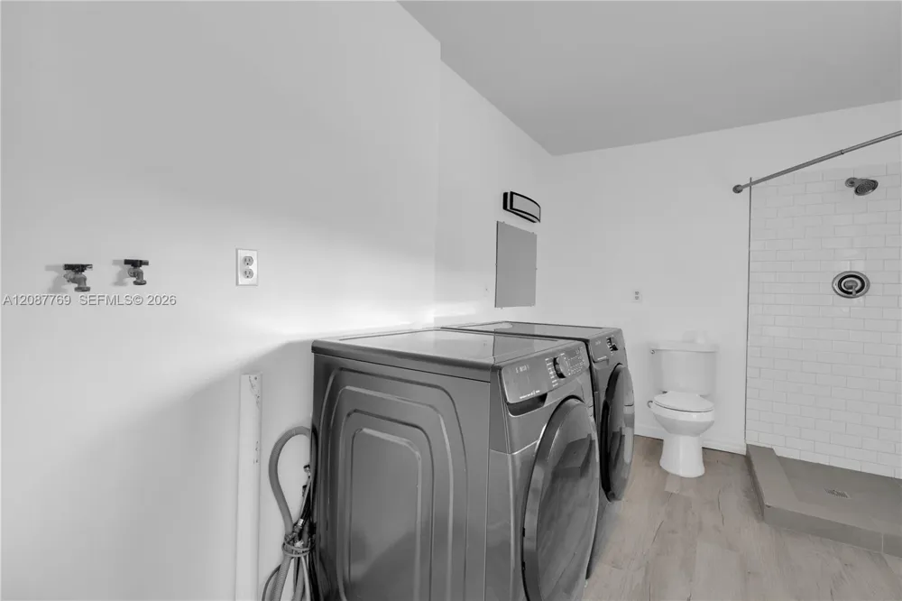 214 W Grace ST Other City - In The State Of Florida, FL 33950