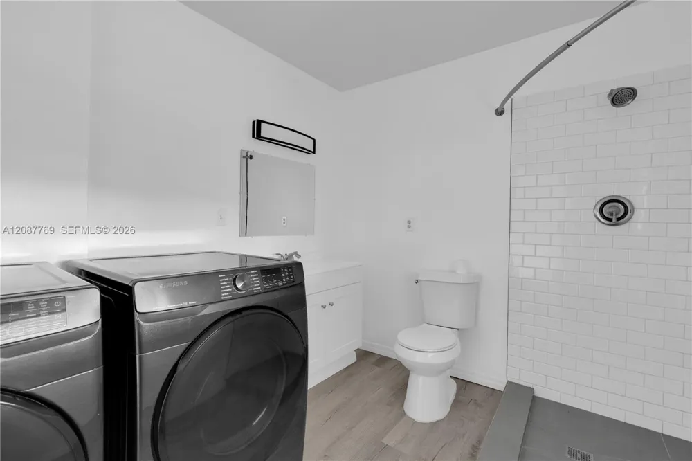 214 W Grace ST Other City - In The State Of Florida, FL 33950