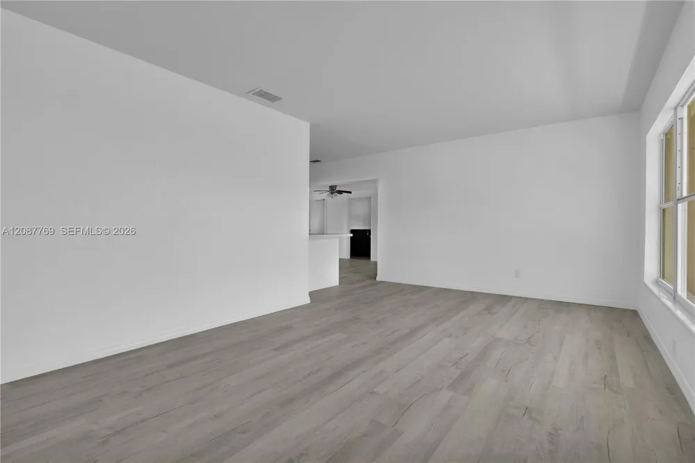 214 W Grace ST Other City - In The State Of Florida, FL 33950