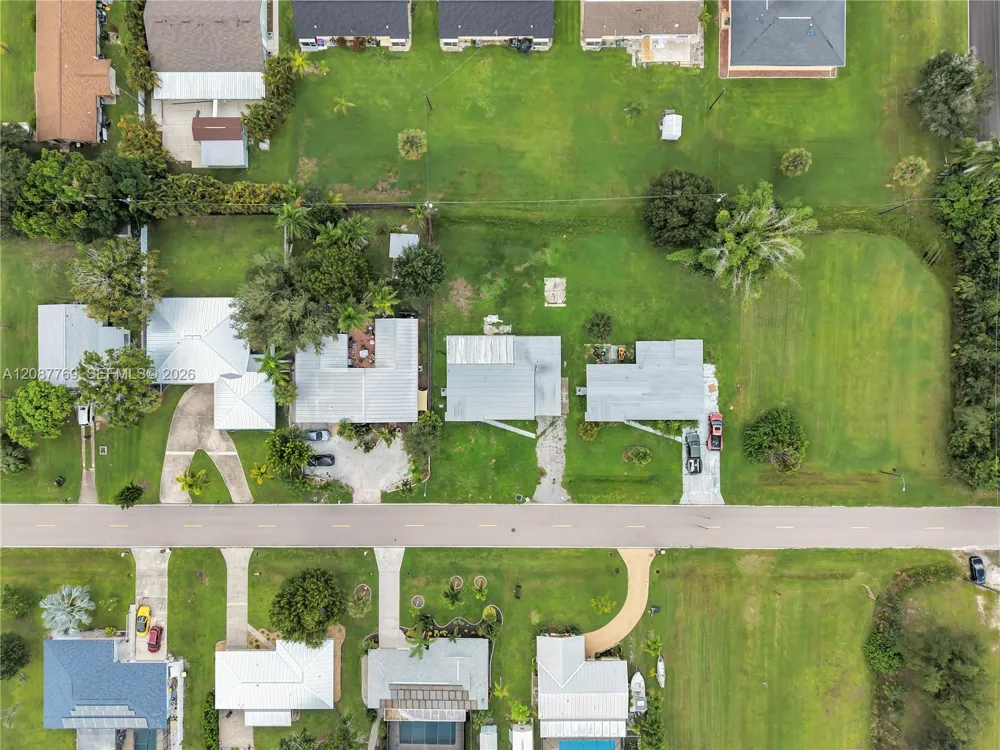 214 W Grace ST Other City - In The State Of Florida, FL 33950